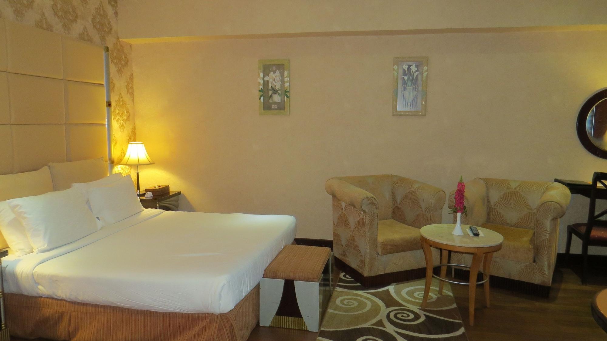 Al Jawhara Hotel Apartments Dubai Esterno foto