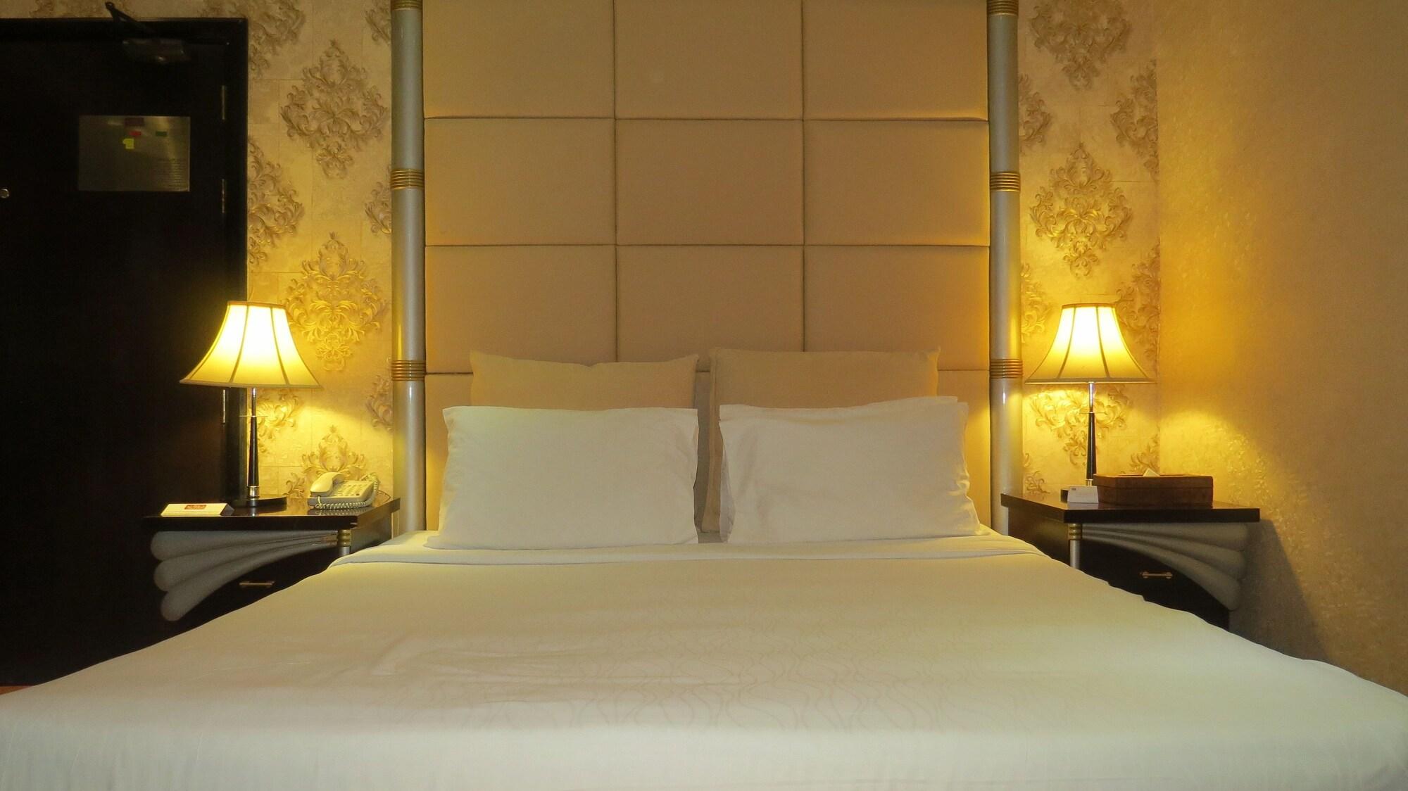 Al Jawhara Hotel Apartments Dubai Esterno foto