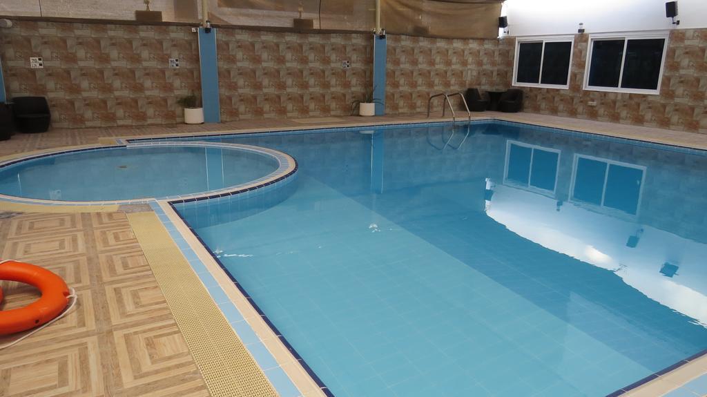 Al Jawhara Hotel Apartments Dubai Esterno foto