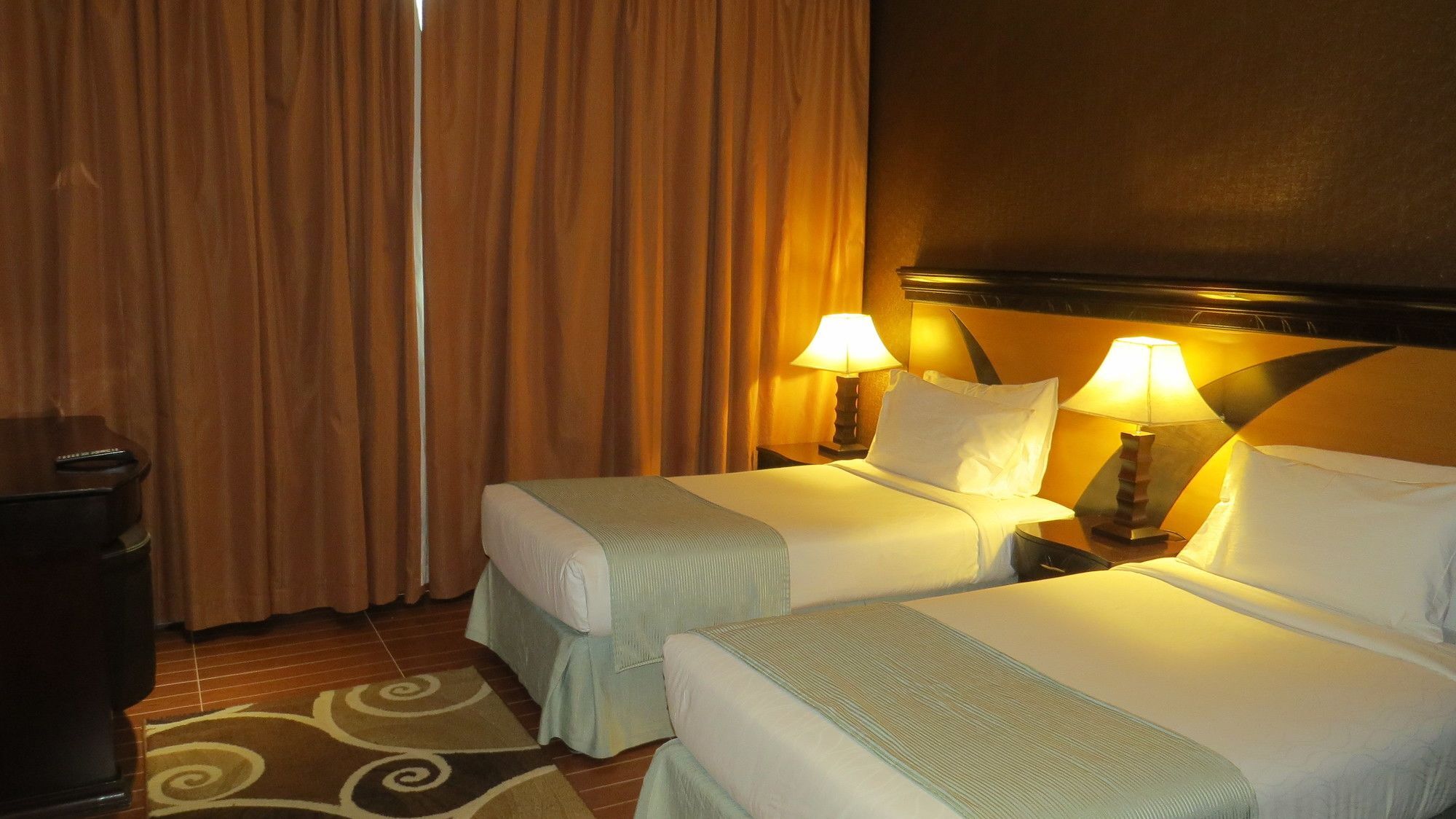 Al Jawhara Hotel Apartments Dubai Esterno foto